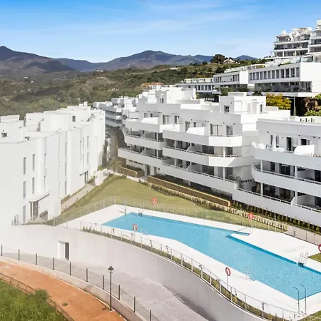 Vivi Homes - Vanisha Apartment Estepona