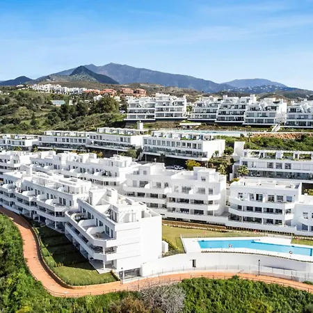 Vivi Homes - Vanisha Apartment Estepona